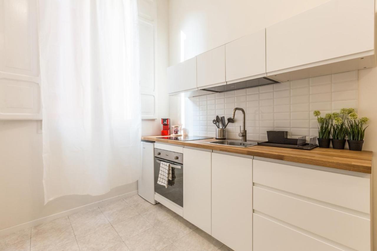 Marilyn The Place Apartments Болонья Екстер'єр фото